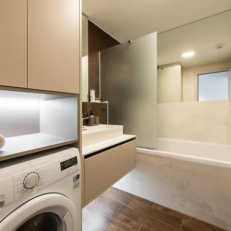 Nikas Eurovea - Free Parking Apartment