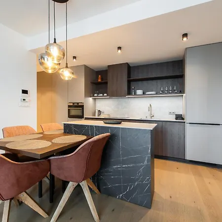 Nikas Eurovea - Free Parking Apartmán Bratislava