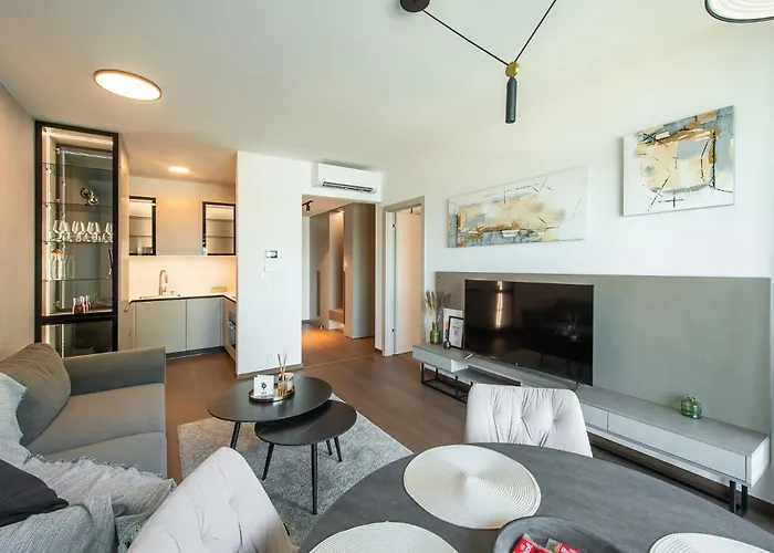 Nikas Eurovea - Free Parking * Bratislava