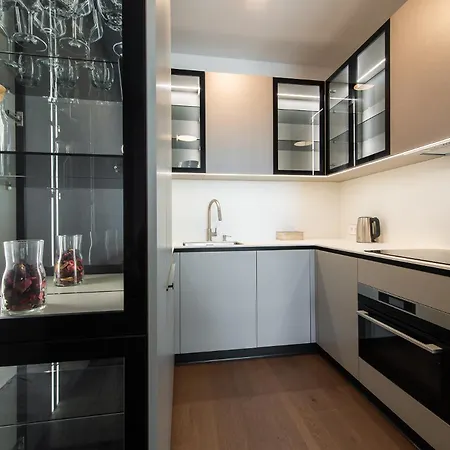 Nikas Eurovea - Free Parking Μπρατισλάβα