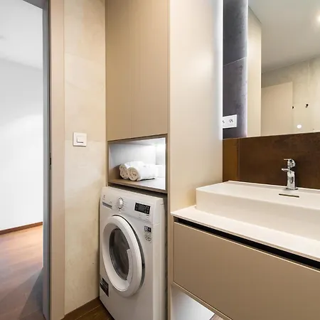 Nikas Eurovea - Free Parking * Μπρατισλάβα